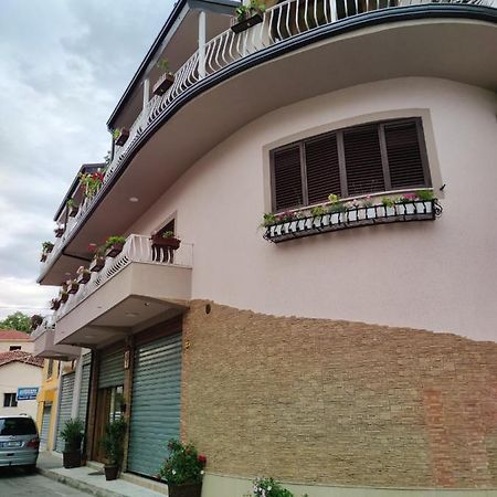 Lille France Apartments Shkodra Exterior foto